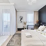 Deluxe Studio Braniborska Near Market Square -With Free Garage By Renters
