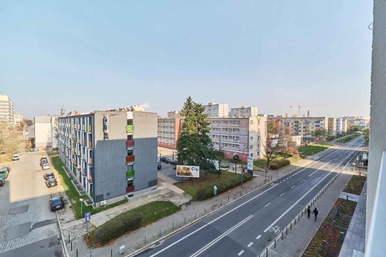 Deluxe Studio Braniborska Near Market Square -with Free Garage By Renters Breslau