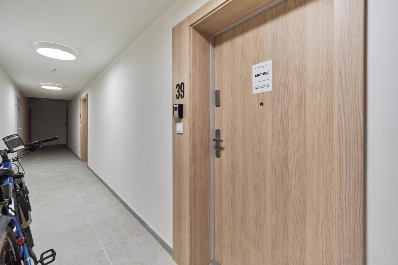 Deluxe Studio Braniborska Near Market Square -with Free Garage By Renters Breslau